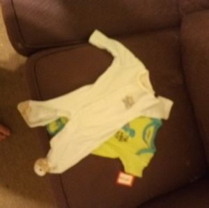 Newborn clothes